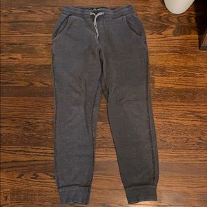 Men’s joggers